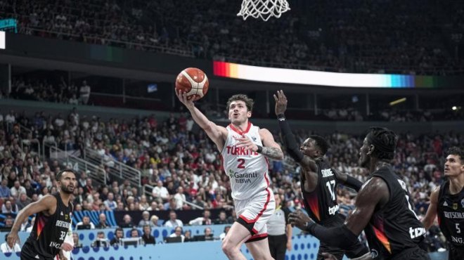 12 Dev Adam, ikinci kez Avrupa ikincisi oldu