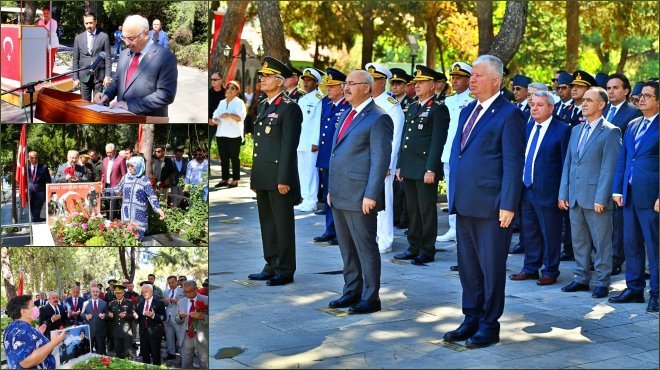  15 Temmuz Demokrasi ve Milli Birlik Günü'nde şehitler İzmir'de anıldı