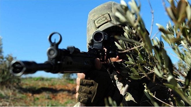 17 PKK/YPG'li terörist etkisiz hale getirildi