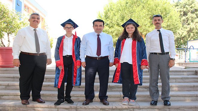 29 Mayıs Bornova Kolejinden LGS’de çifte zafer