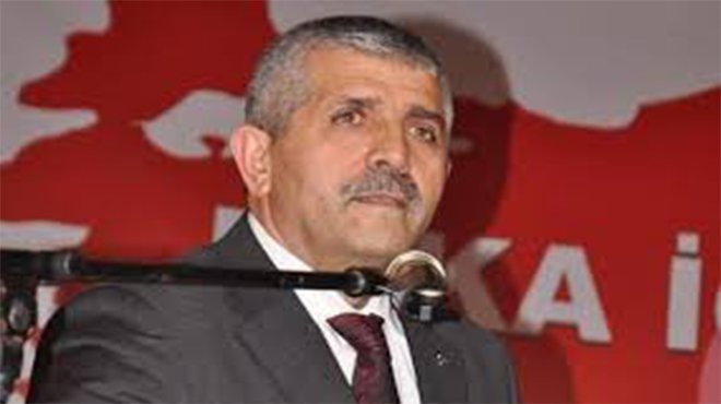 30 Ağustos Aşk ve Deha; Bayrak ve Vatandır