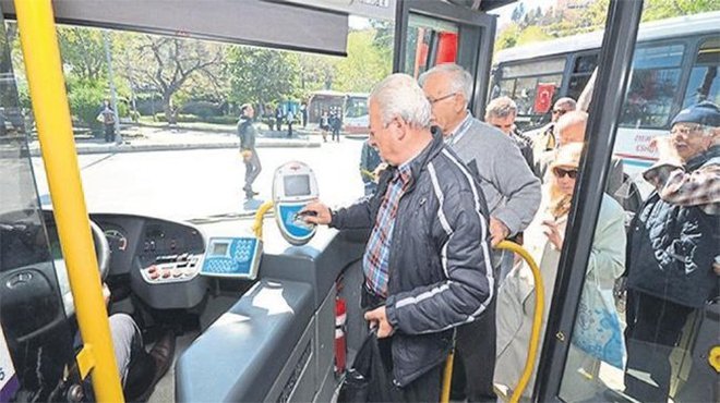 65 yaş üstündekiler ile engelli yurttaşlara ücretsiz İzmirim Kart verilecek
