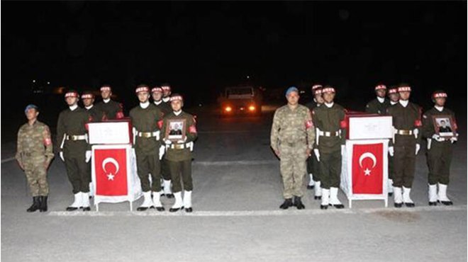 Acı haber geldi: 2 şehit