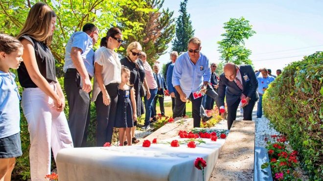 Ahmet Piriştina kabri başında anıldı