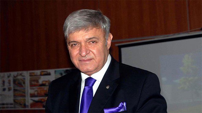 Ahmet Vefik Alp yaşamını yitirdi