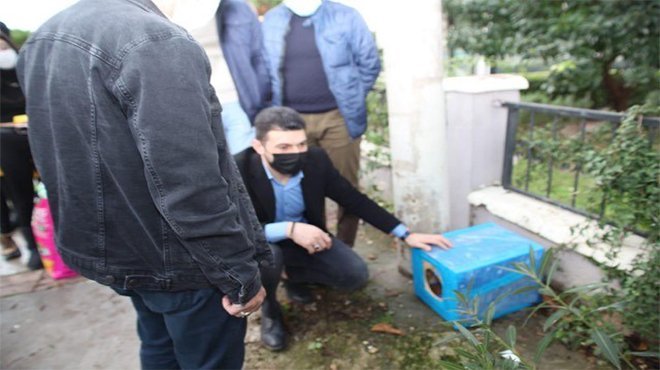 AK Bayraklı sokak hayvanlarını kısıtlamalarda unutmadı
