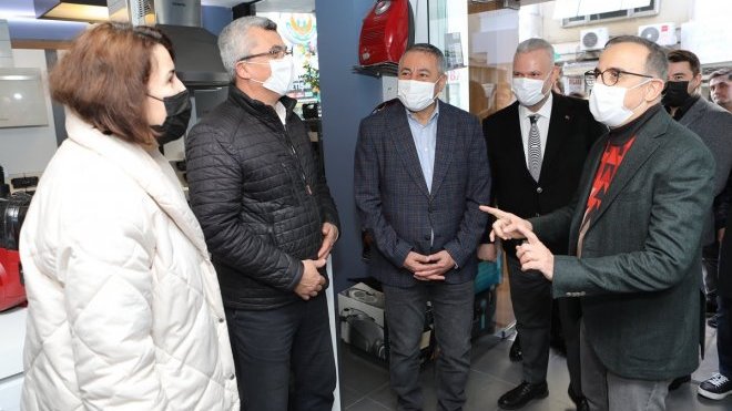 'Ak Belediyecilik' Menemen'de farkını gösterdi