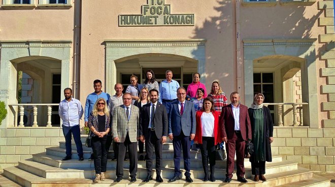 AK PARTİ MİLLETVEKİLİ ARINÇ FOÇA’DA
