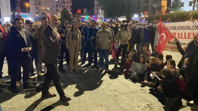 Ak Parti'den Kızılay mahalle sakinlerine ‘Her Zaman Yanınızdayız!’ mesajı