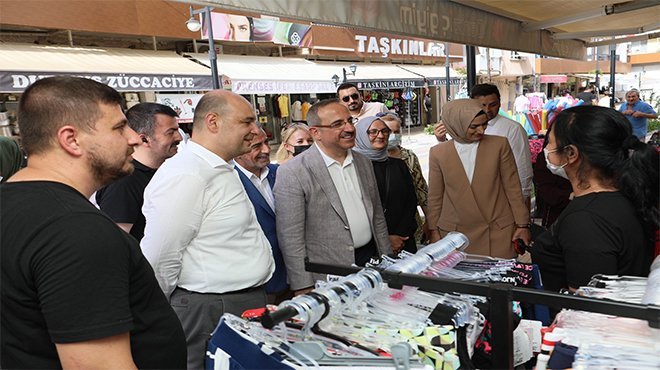 AK Parti İzmir; 42 derecede Kemalpaşa sokaklarında
