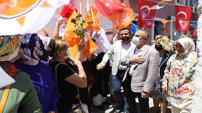 AK Parti İzmir’de yoğun hafta sonu mesaisi