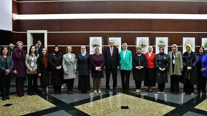 AK PARTİ İZMİR KADIN KOLLARI 5. KEZ TÜRKİYE BİRİNCİSİ!