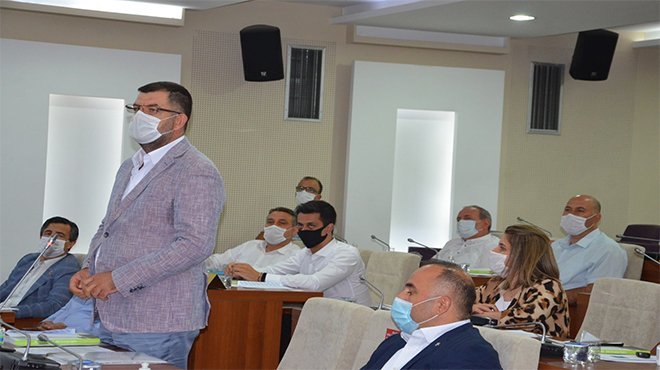 AK Parti kınama istedi, Selvitopu gerek yok dedi