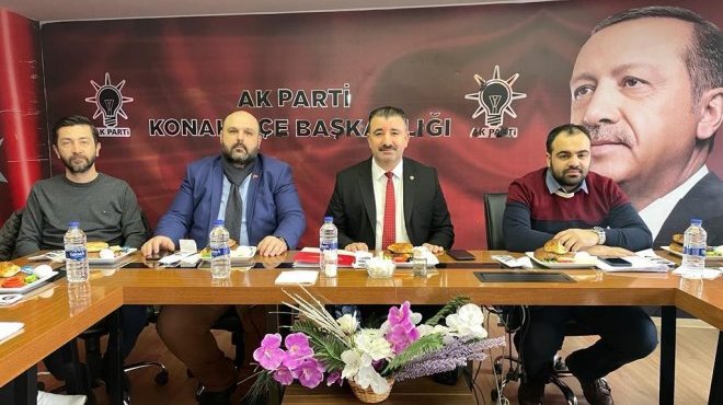 Ak Partili Başdaş, Batur’a sert çıktı: Hangi projeyi getirdiniz de kabul görmedi?