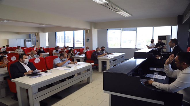 AKP’den Cem Evi’ne Ret 