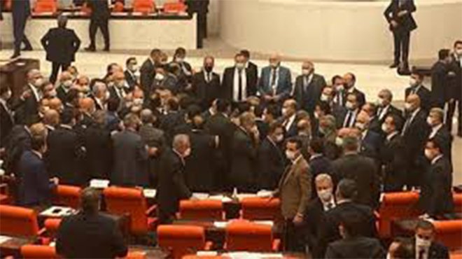 AKP'li Dağ, CHP'li  Tanrıkulu'nun üzerine yürüdü