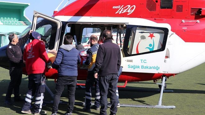 Ambulans helikopter solunum hastası için havalandı