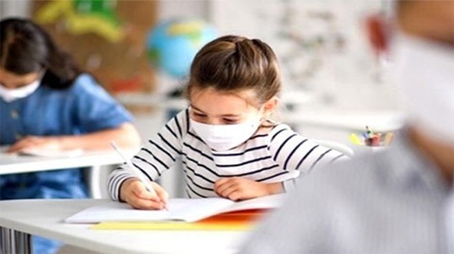 Aşı olmayan öğretmen haftada 2 kez test yaptıracak