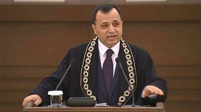 AYM Başkanı Arslan: Hukuk ve adalet açığı tehlikelidir