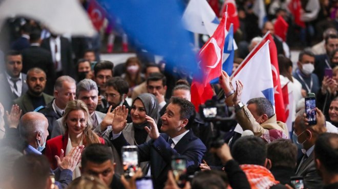 Babacan, İzmir’de meydan okudu!..