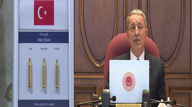 Bakan Akar, yeni fişek hattının açılışını yaptı