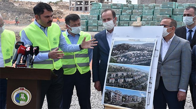 Bakan Kurum İzmir'de depremzedelerin konut alanını inceledi