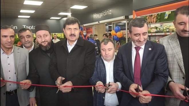 Başdaş Yeşilova mağazası açıldı