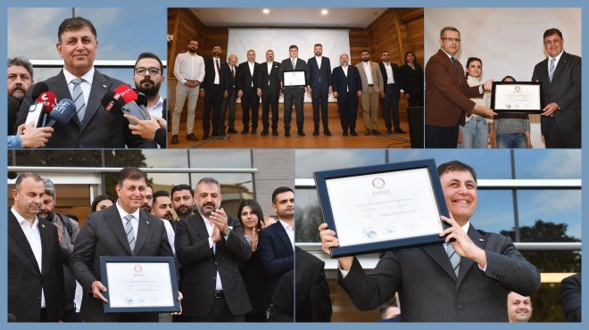 BAŞKAN CEMİL TUGAY MAZBATASINI ALDI