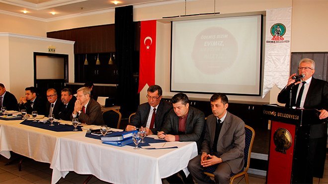 Başkan Eriş’ten muhtarlarla değerlendirme toplantısı