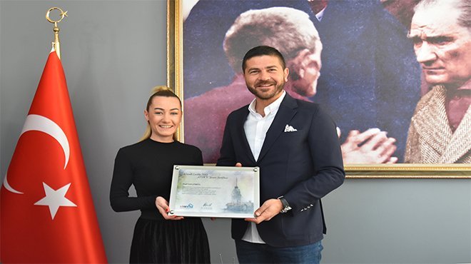 BAŞKAN FATİH GÜRBÜZ İÇİN ANLAMLI DOĞUM GÜNÜ KUTLAMASI