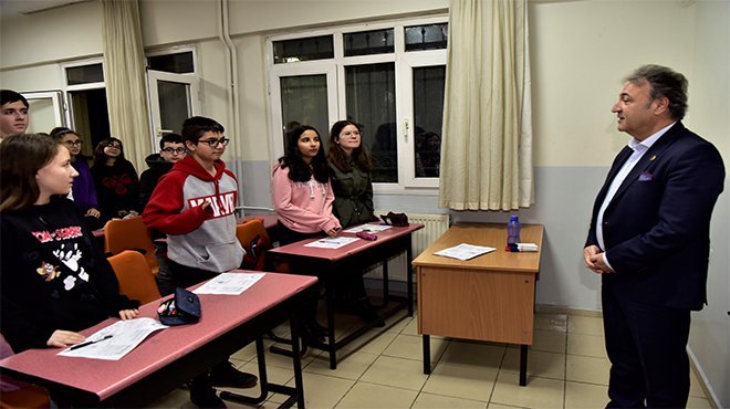 Başkan İduğ öğrencilerle buluştu