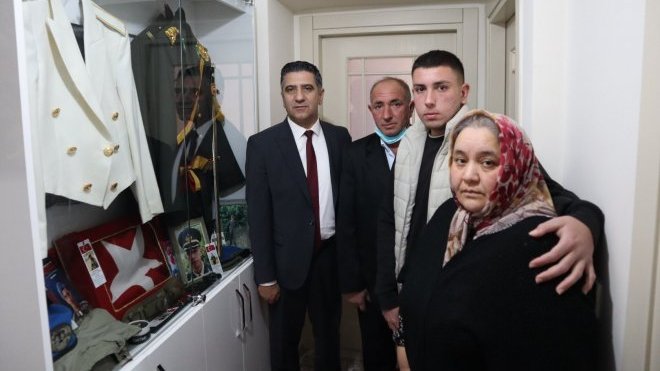Başkan Kayalar’dan şehit ailesine anlamlı ziyaret