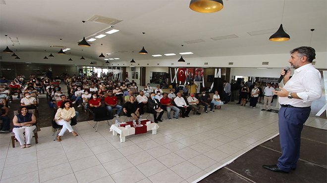 Başkan Sandal, belediye çalışanlarıyla bayramlaştı
