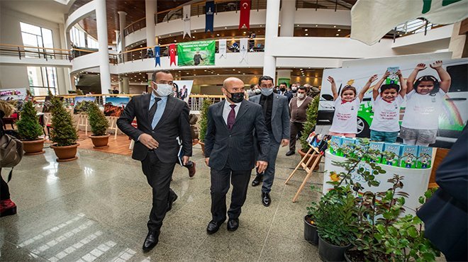 Başkan Soyer 28 üretici kooperatifi ile ürün alım sözleşmesi imzaladı