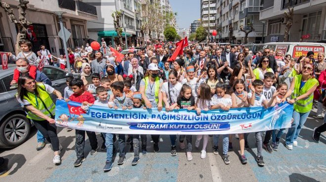 Başkan Soyer: “Atamızın bıraktığı mirasa layık olmaya çalışıyoruz”