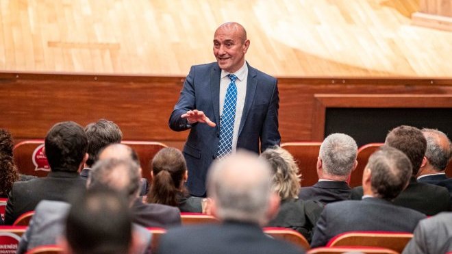 Başkan Soyer CHP il örgütüyle bir araya geldi 