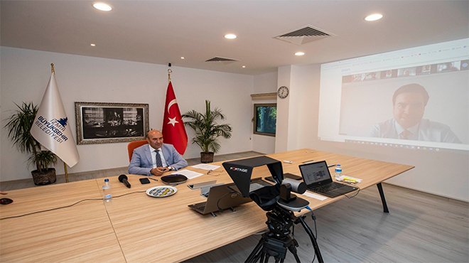 Başkan Soyer’den sosyal demokrat belediyecilik vurgusu