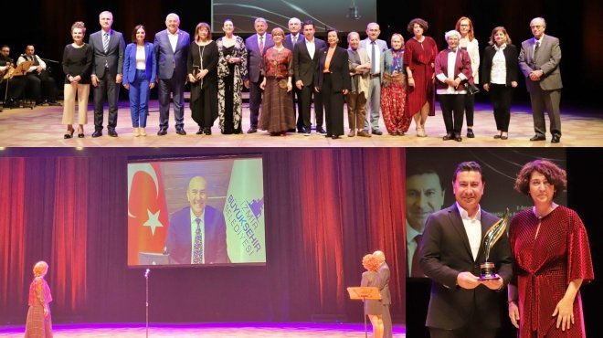 Başkan Soyer’e üç ödül birden