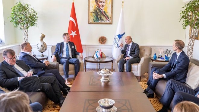 Başkan Soyer Finlandiya heyetini ağırladı