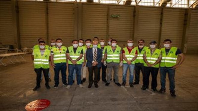 Başkan Soyer İzmir gönüllülerini ziyaret etti