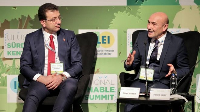 Başkan Soyer, Kadıköy Sürdürülebilir Kentler Zirvesi’ne katıldı