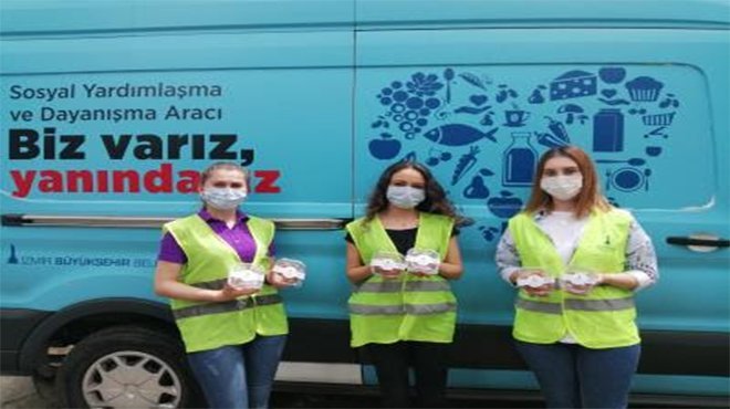 Başkan Soyer Kadir gecesini kutladı