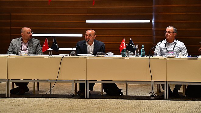Başkan Soyer kültür üreticileriyle bir araya geldi