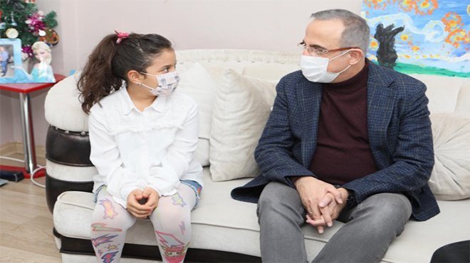 Başkan Sürekli’den şampiyon öğrenciye ziyaret