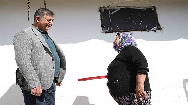 Başkan Tugay’dan Yamanlar’a bayram ziyareti