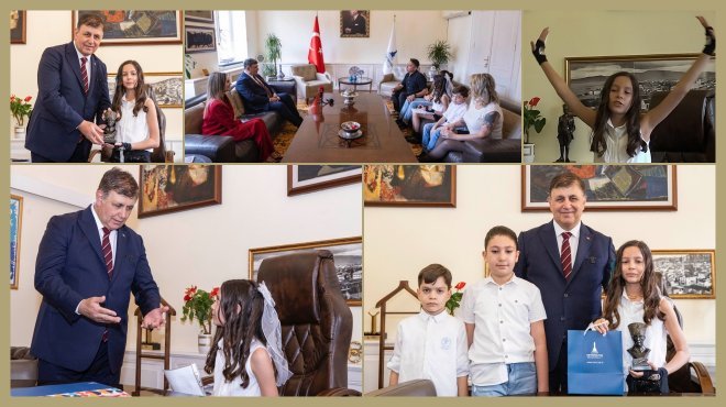 BAŞKAN TUGAY’IN EMANET ETTİĞİ KOLTUKTA ŞARKILI MESAJ