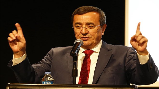 Batur: Belediyelerde bıçak kemiğe dayandı