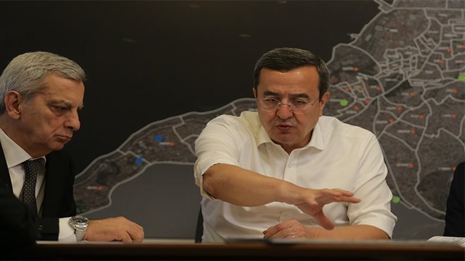 Batur: Uçaktan bakanlar modern bir Konak görecek
