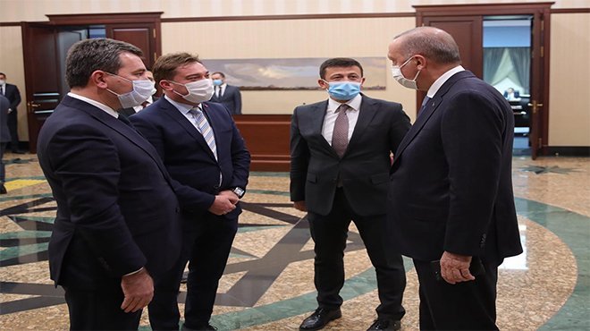 Bayındır Belediye Başkanı Demirezen Cumhurbaşkanı Erdoğan’ı Ziyaret Etti