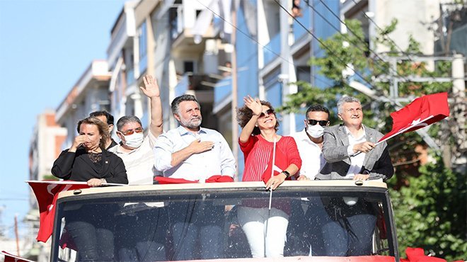 BAYRAKLI'DA 19 MAYIS COŞKUSU MAHALLELERDE YAŞANDI